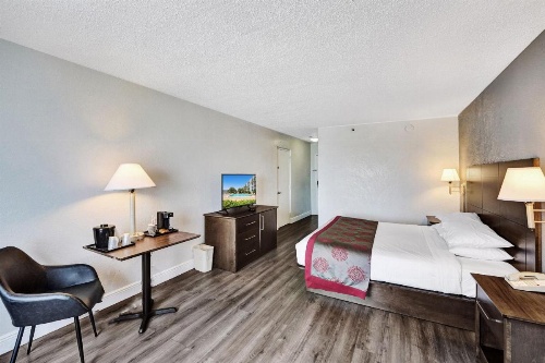 Plaza Hotel Fort Lauderdale image 18